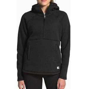 The North Face Crescent Hooded 1/2 Zip Pullover Hoodie